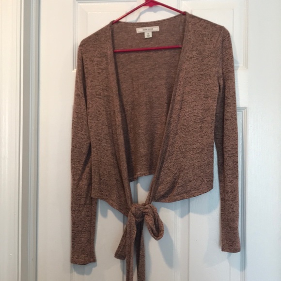 Tie up long sleeve shirt - Picture 4 of 4